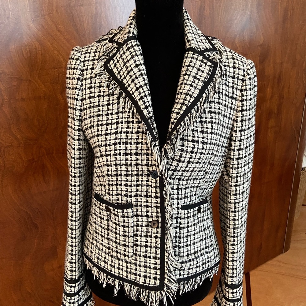 BLACK AND WHITE JACKET